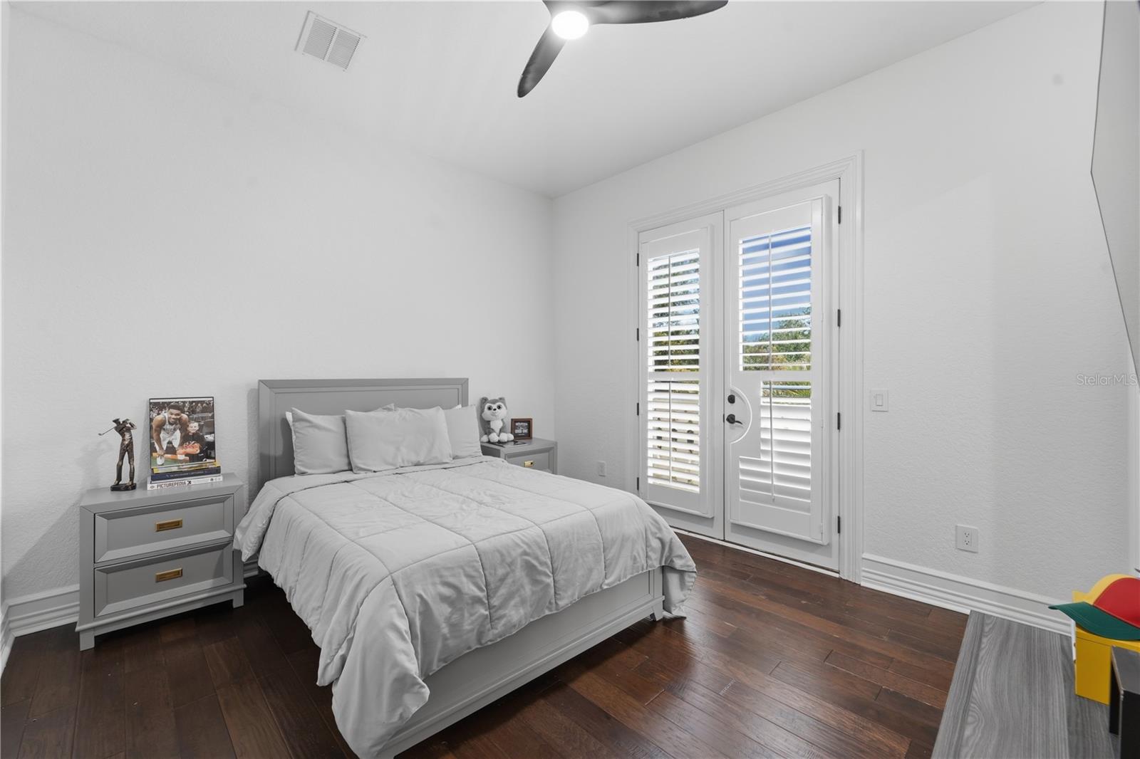 KEENES POINTE 46/104 - Residential