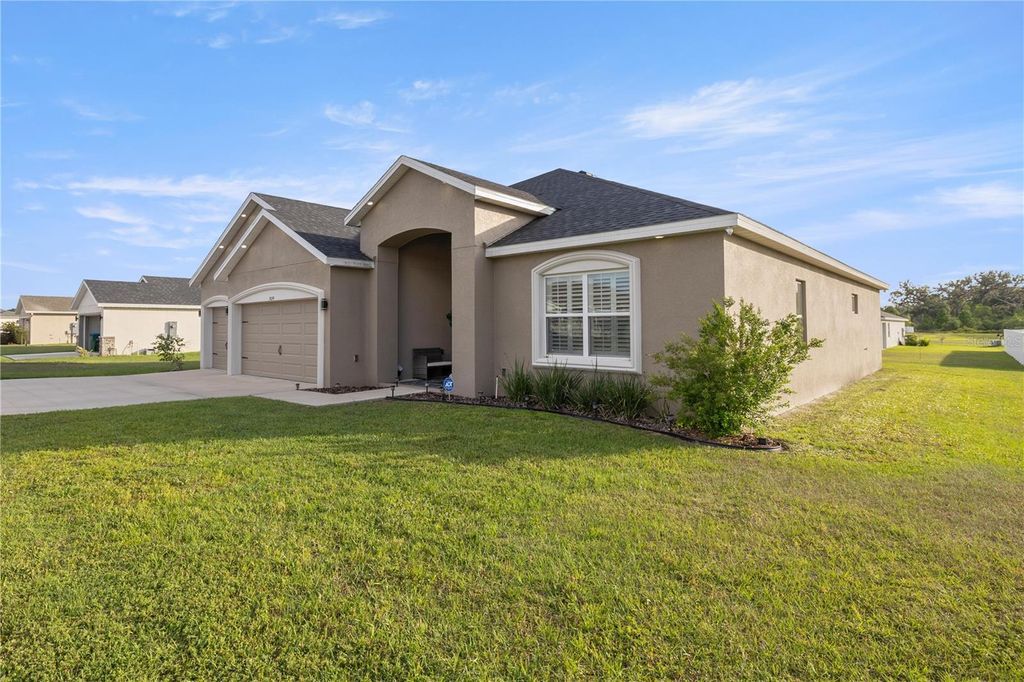 Photo of 9074 SE 48th Court Road, Ocala, FL 34480 (MLS # OM699244)