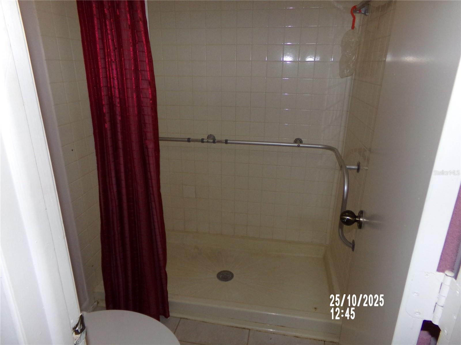 VILLAGE TOWERS CONDO - Residential