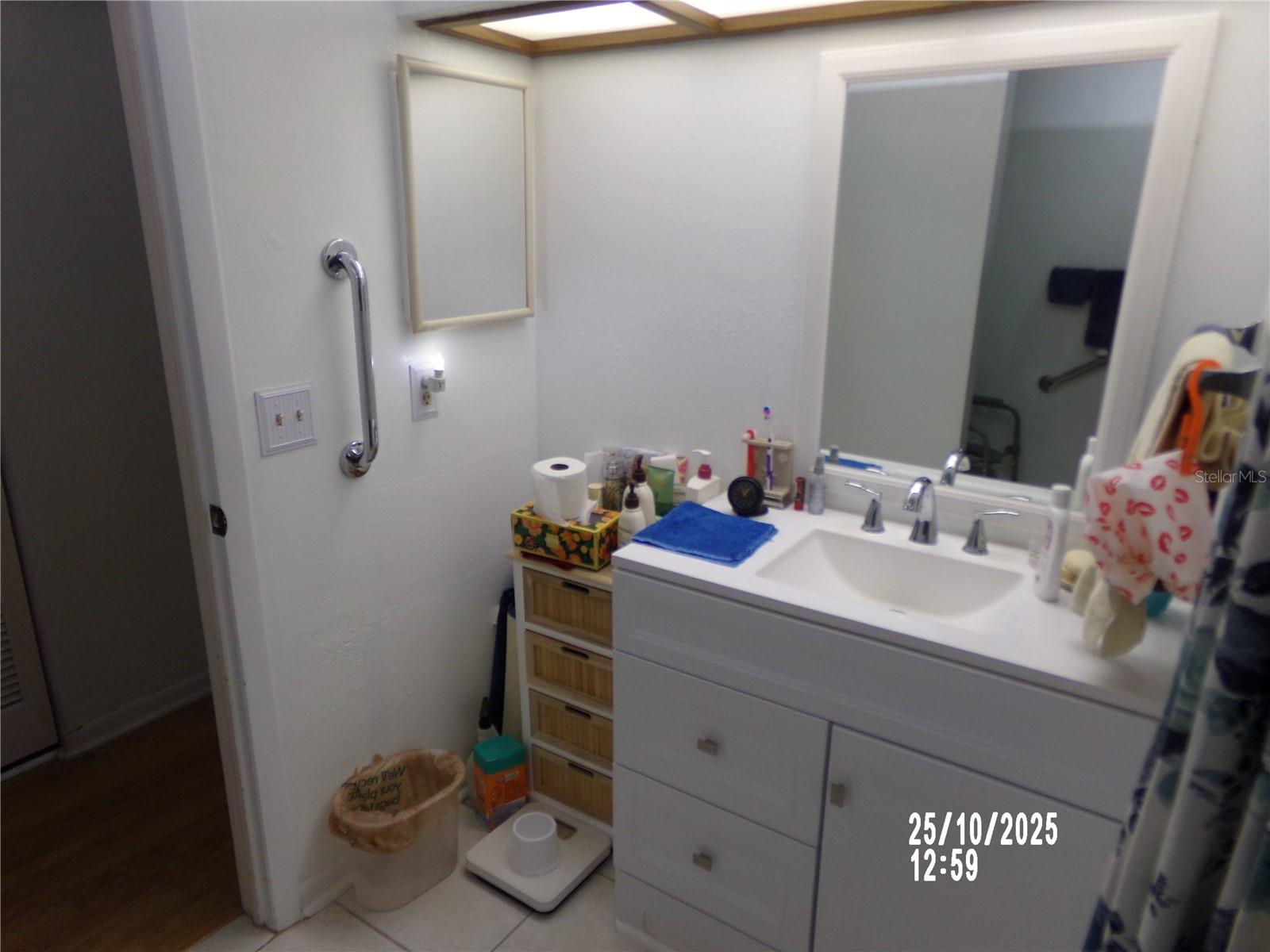 VILLAGE TOWERS CONDO - Residential