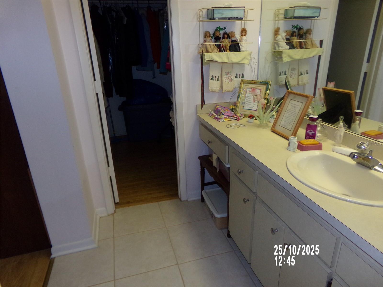 VILLAGE TOWERS CONDO - Residential