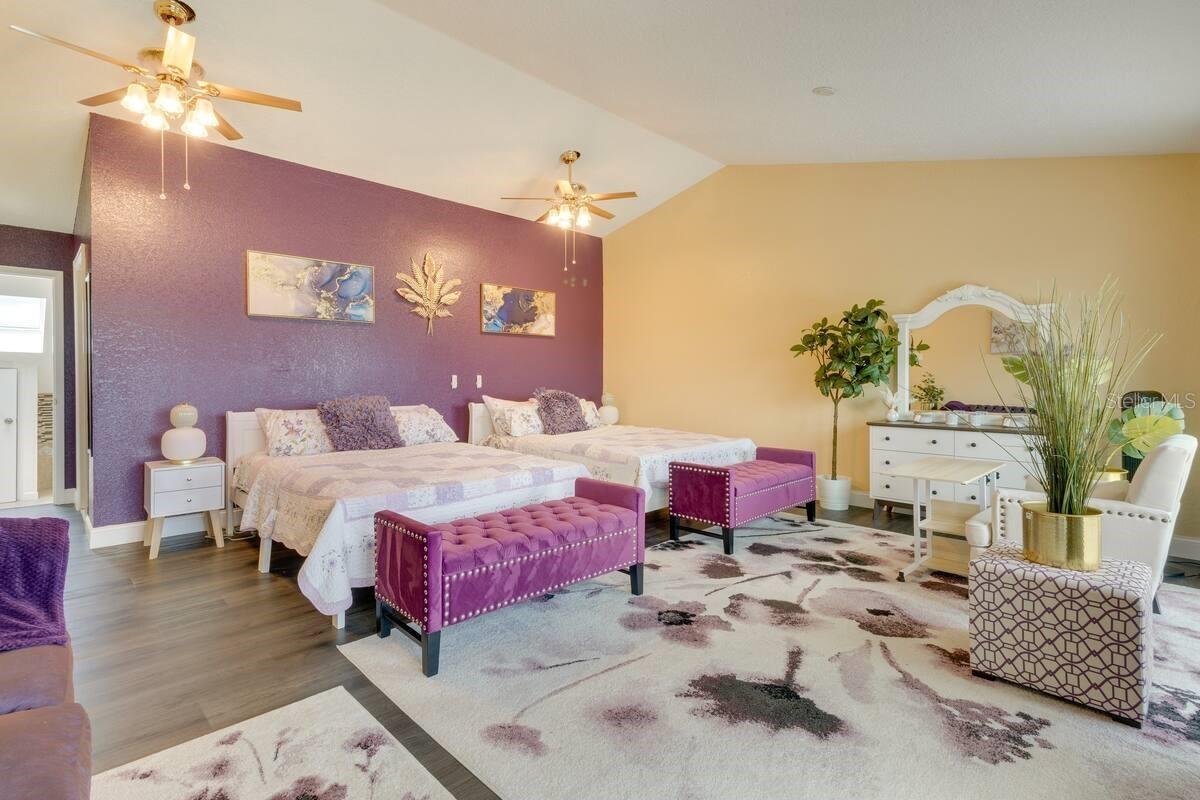 ACREAGE & UNREC - Residential