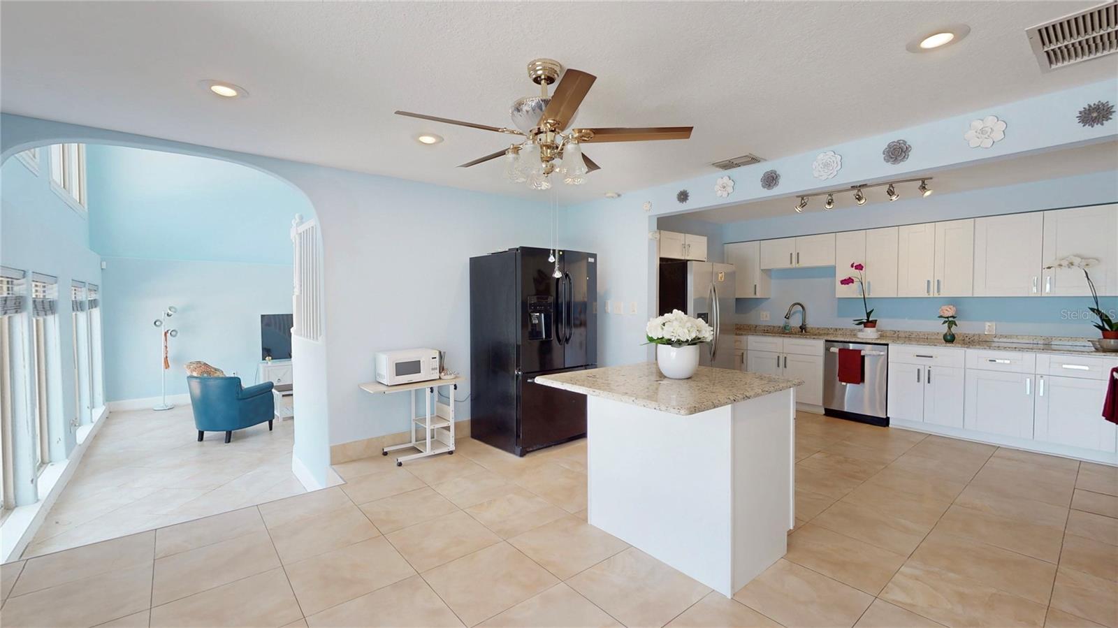 ACREAGE & UNREC - Residential