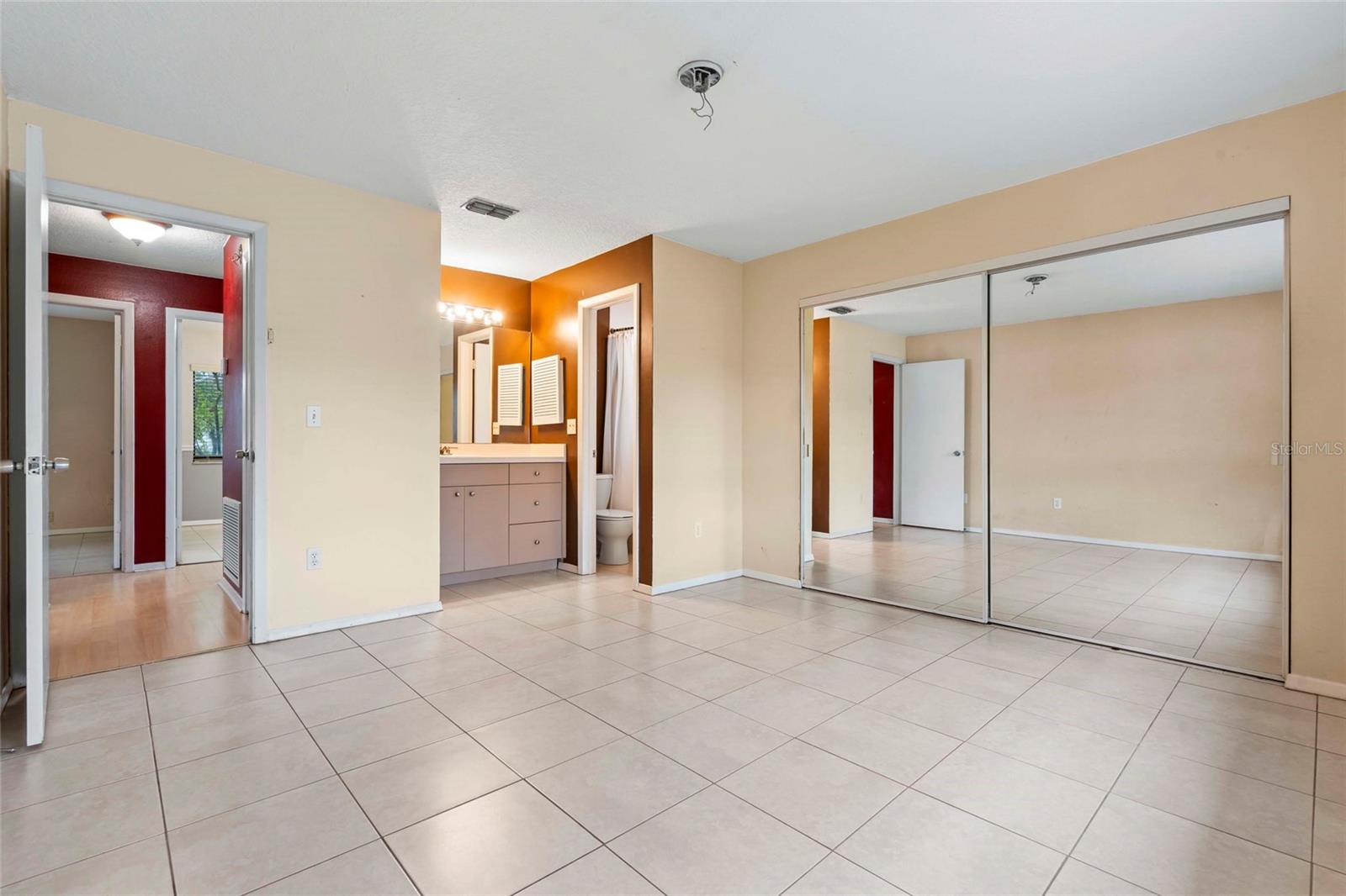 COUNTRY PLACE WEST UNIT II - Residential