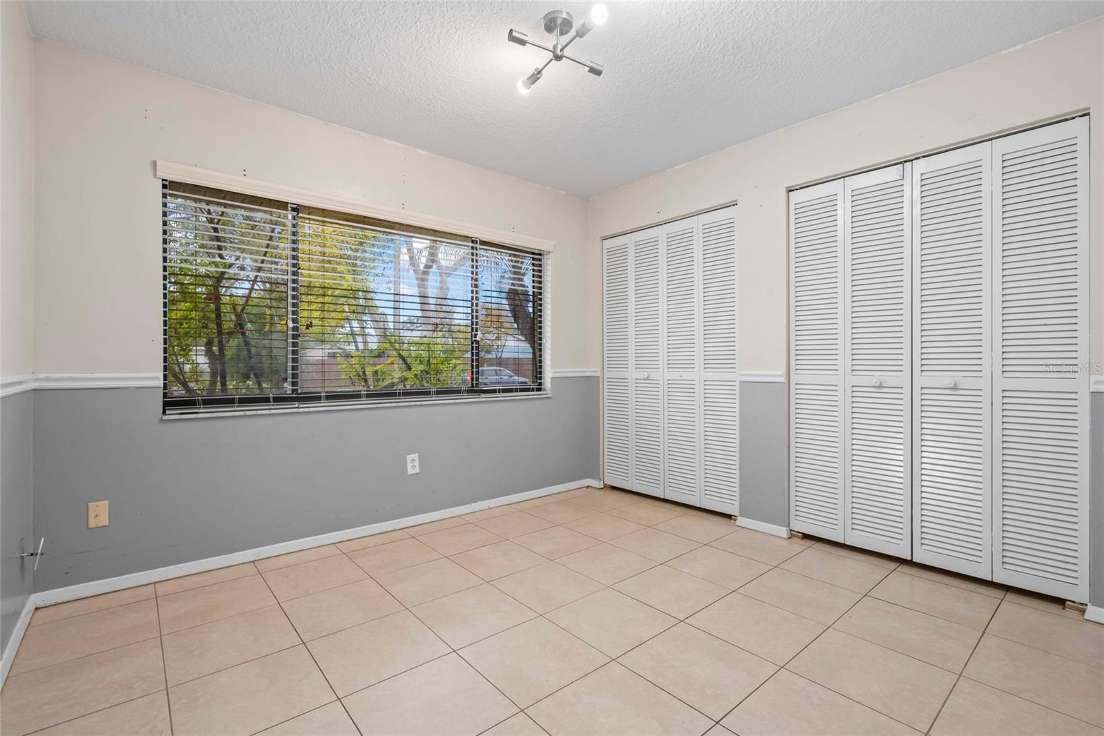 COUNTRY PLACE WEST UNIT II - Residential