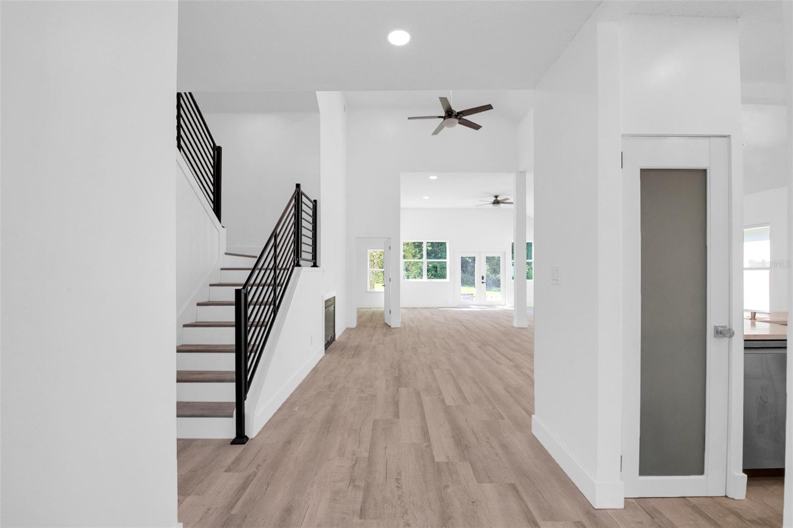 REMINGTON OAKS AT THE CROSSINGS - Residential