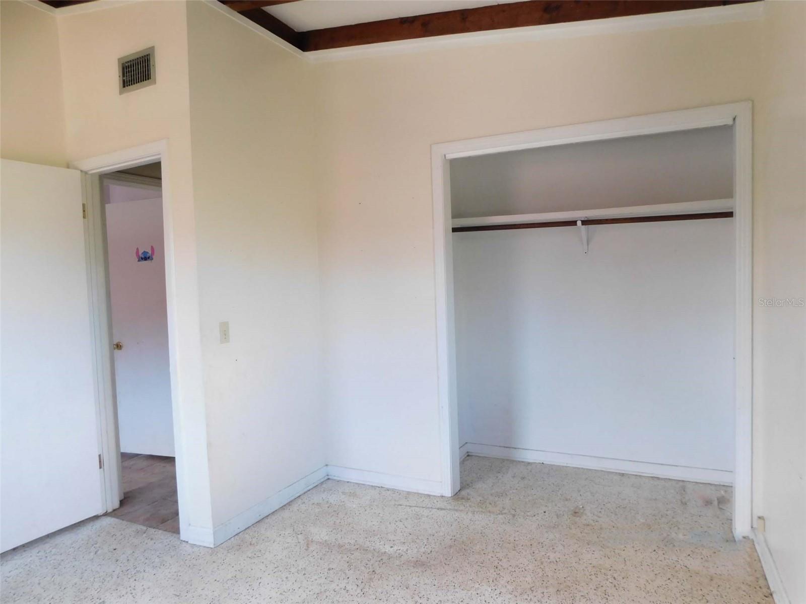 ROYAL HOWARD SUB - Residential