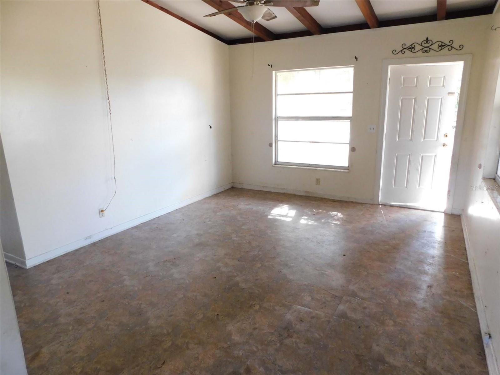 ROYAL HOWARD SUB - Residential