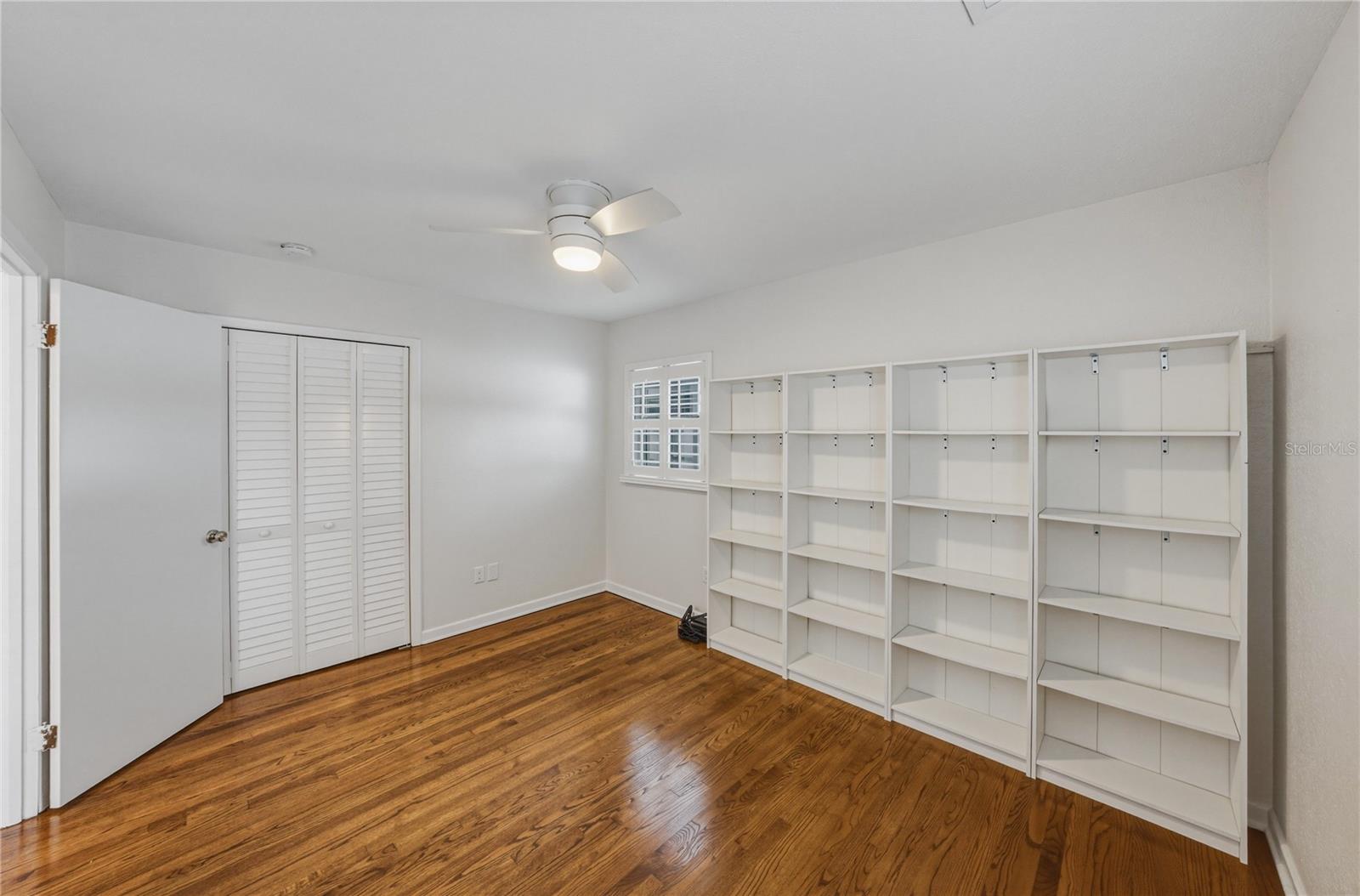 HOLLINGSWORTH TERRACE SUB - Residential