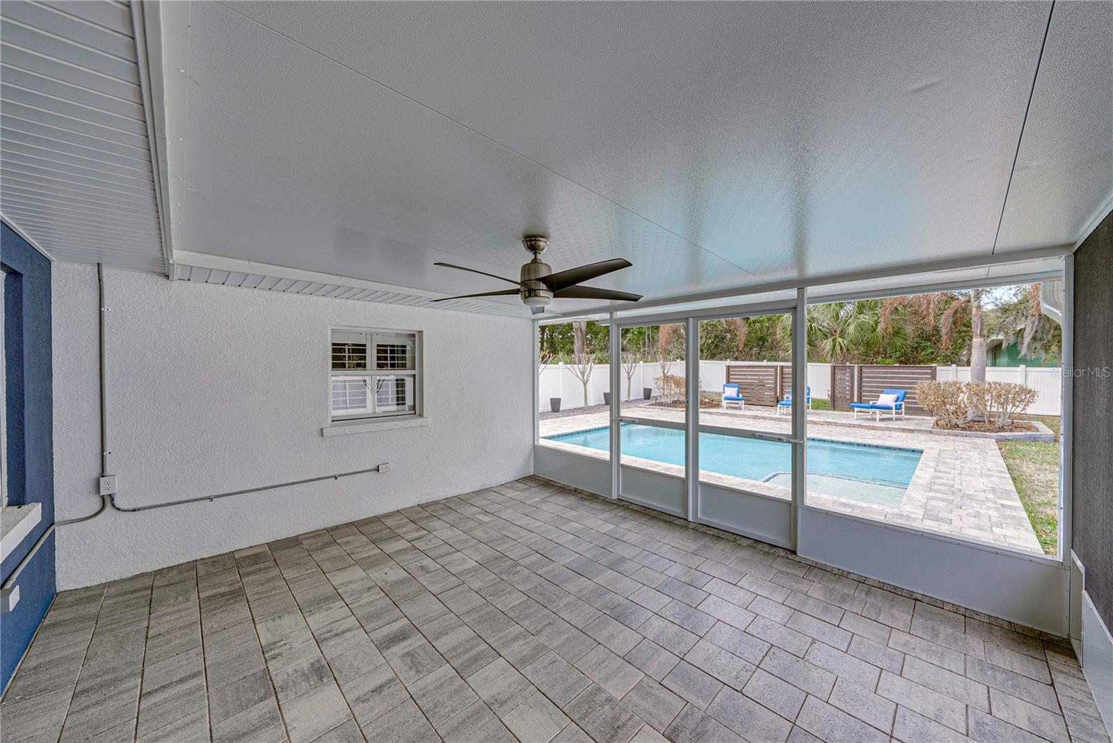 HOLLINGSWORTH TERRACE SUB - Residential