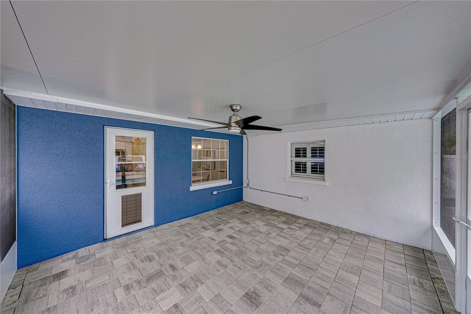 HOLLINGSWORTH TERRACE SUB - Residential