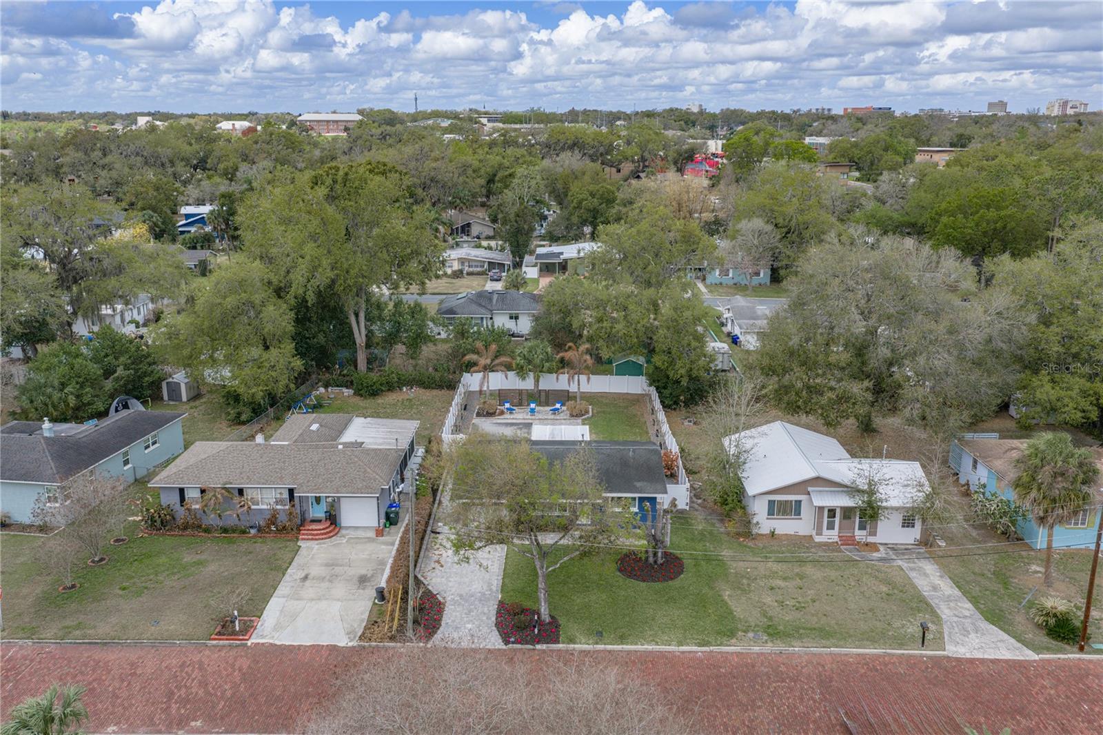 HOLLINGSWORTH TERRACE SUB - Residential
