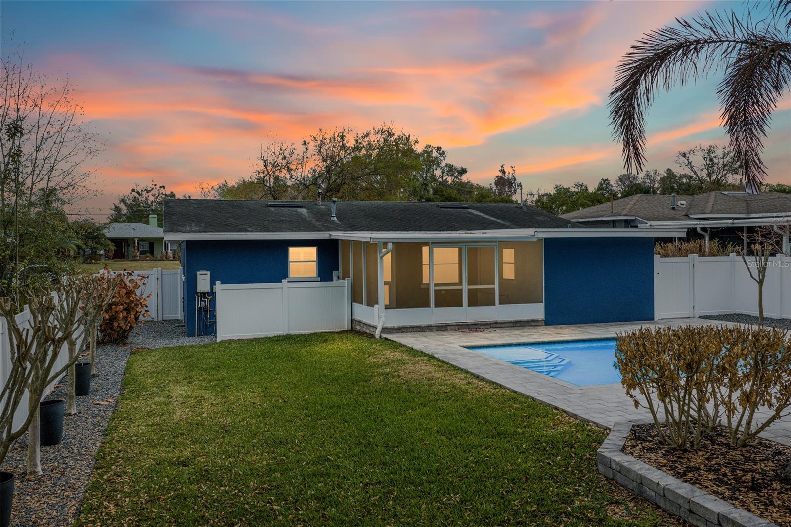 HOLLINGSWORTH TERRACE SUB - Residential