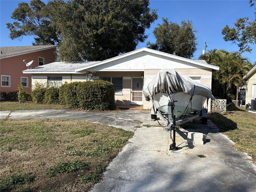 Short Sale. Short Sale.  Cute home, needs TLC.  Best and highest contract by 5pm Sunday, January 11th.