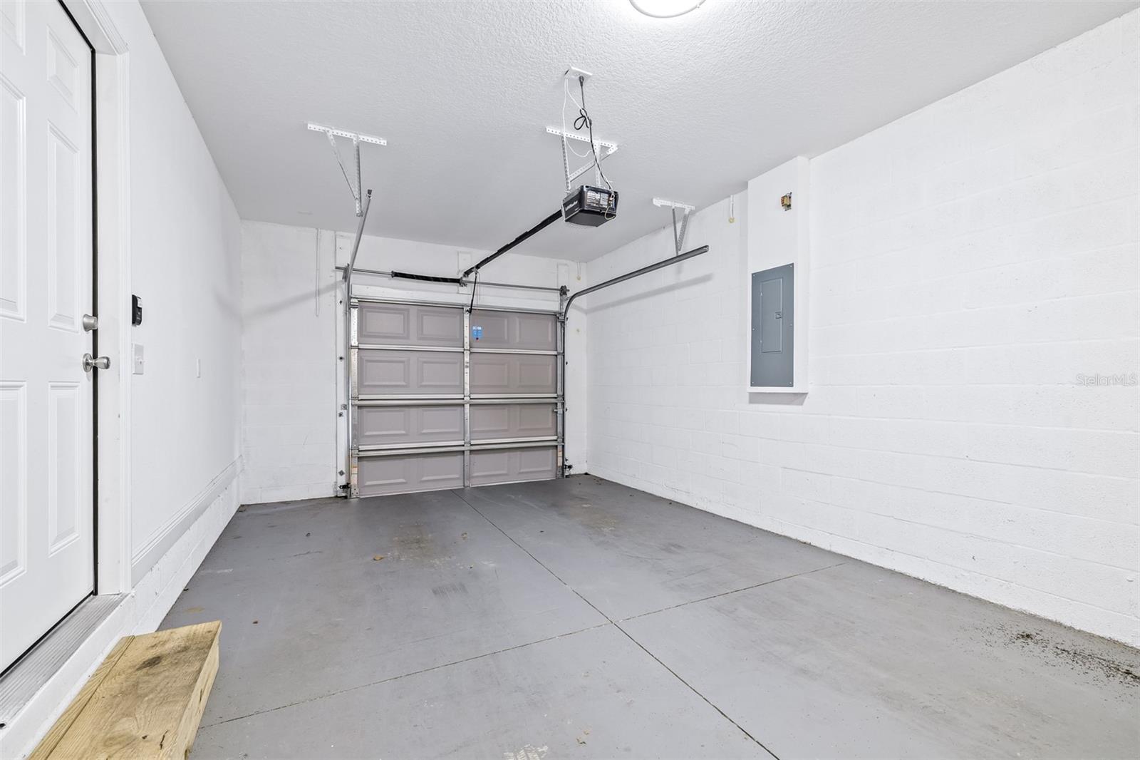 OAK TERRACE W REV - Residential