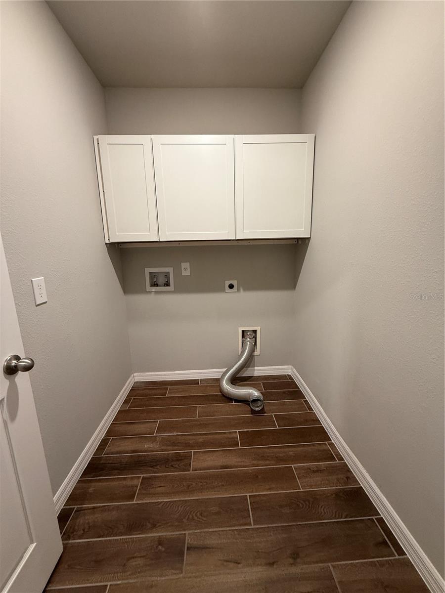 CAGAN CROSSINGS - Residential Lease