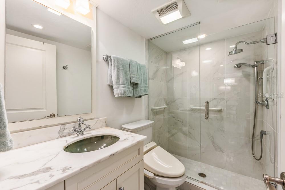 GULF & BAY CLUB PH 3 - Residential Lease