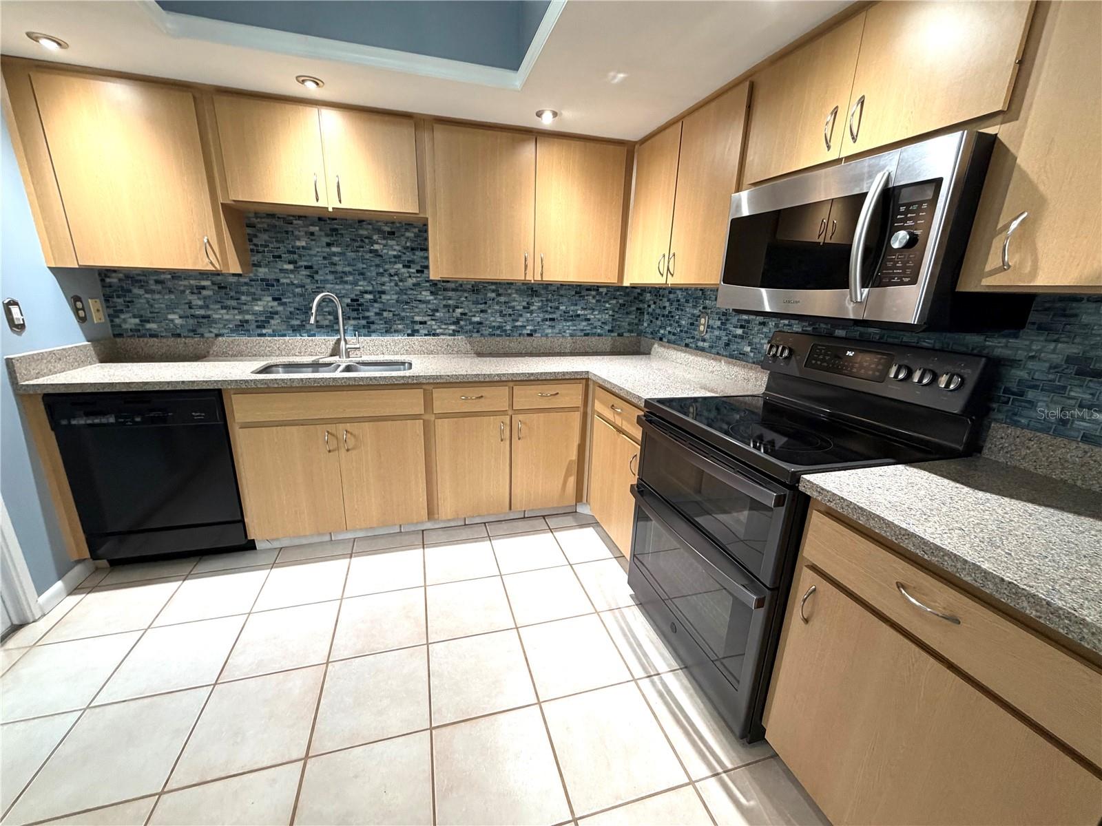 MAINLANDS OF TAMARAC BY THE GULF - Residential