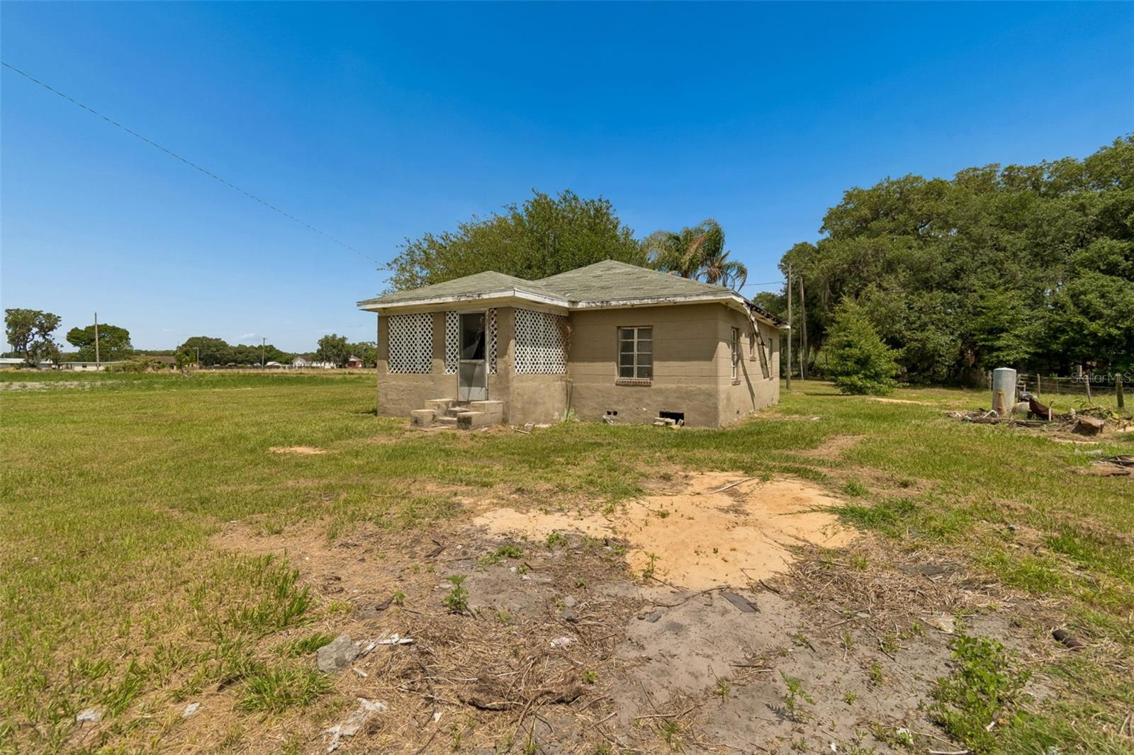 UNPLATTED - Residential