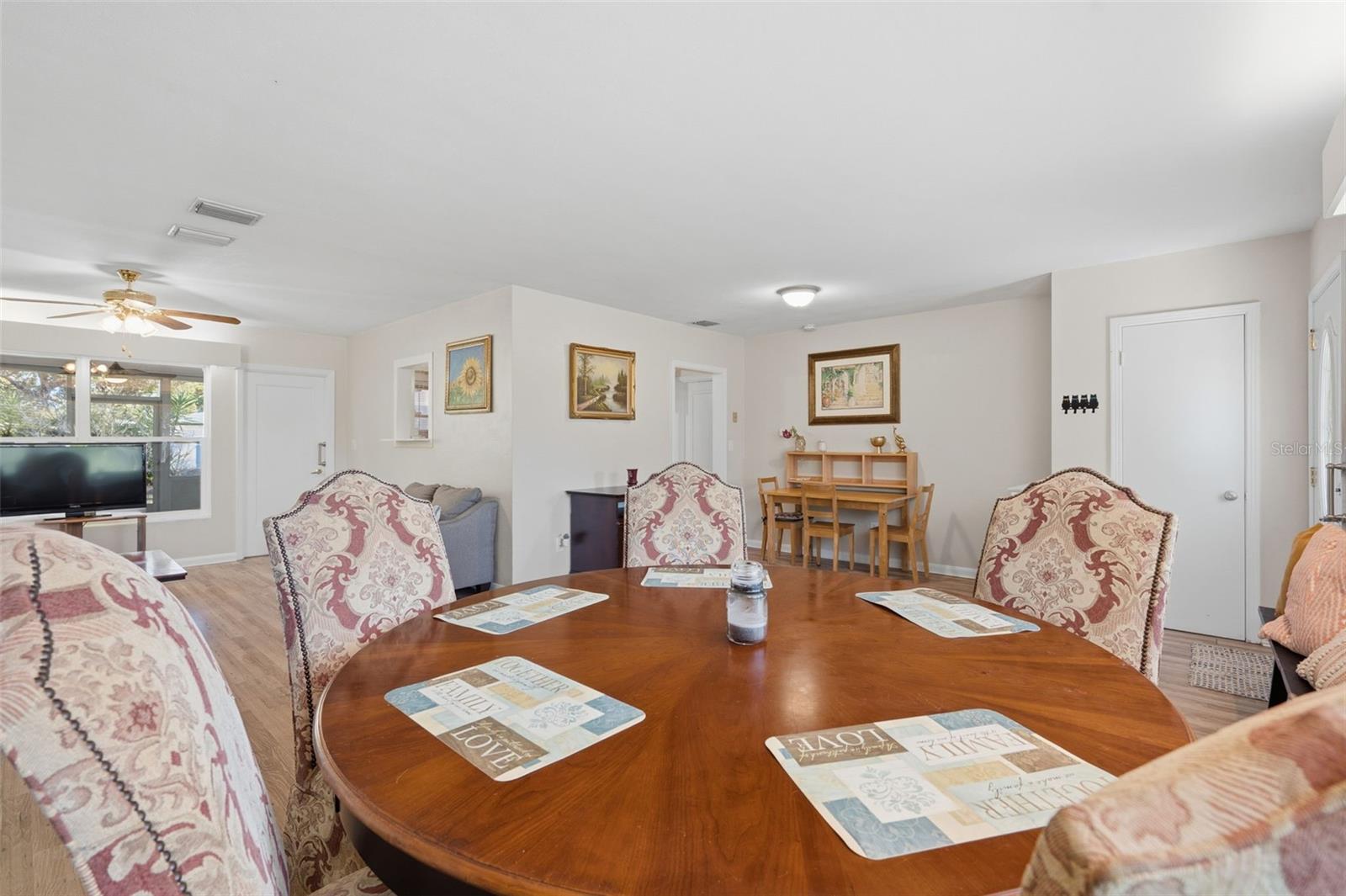 BELLEAIR ESTATES - Residential