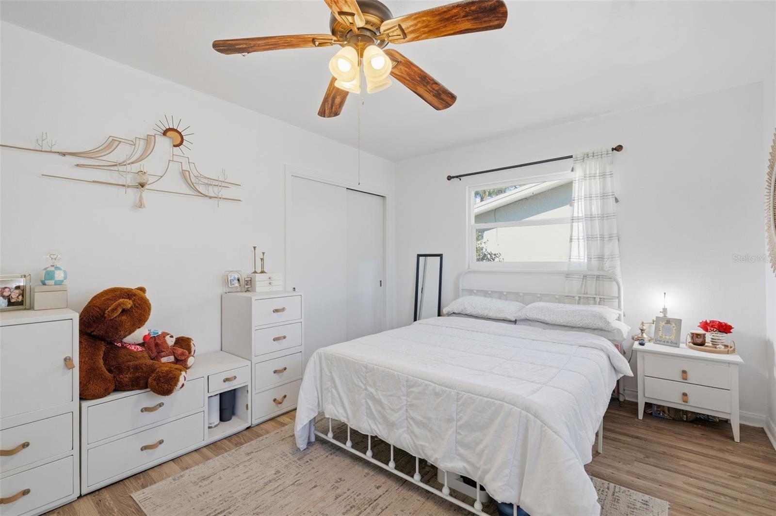 BELLEAIR ESTATES - Residential