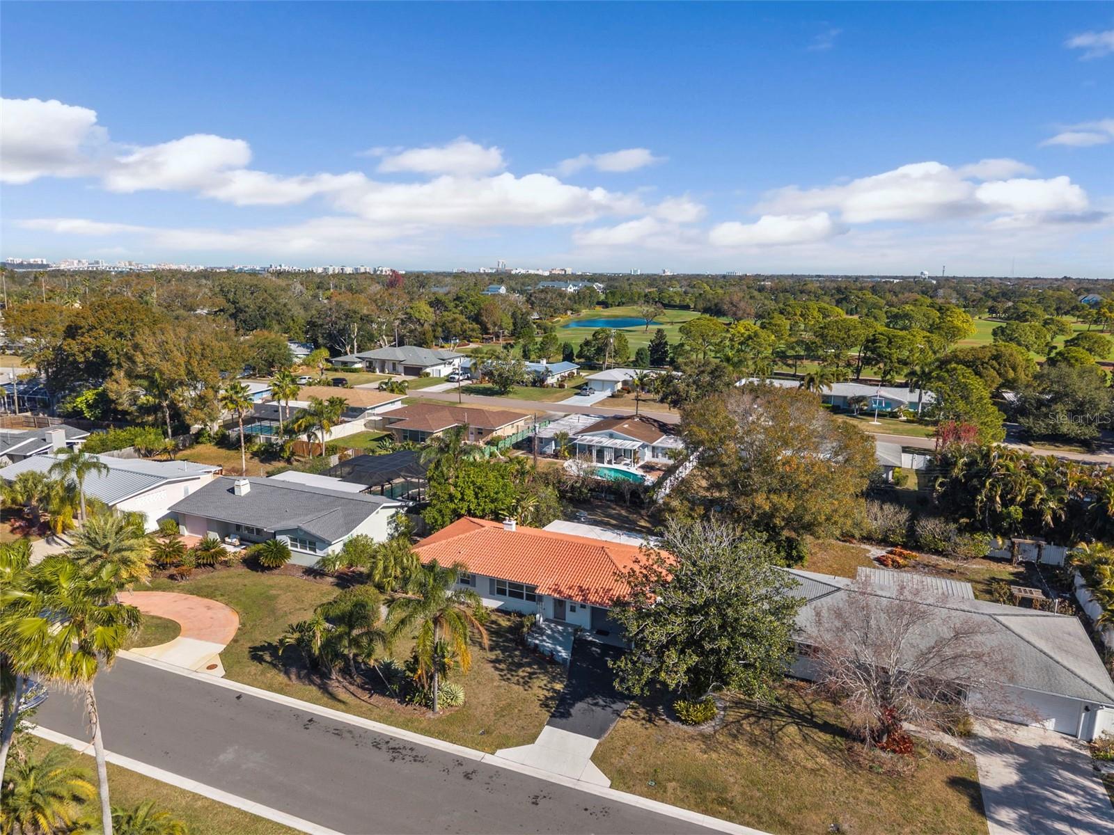 BELLEAIR ESTATES - Residential