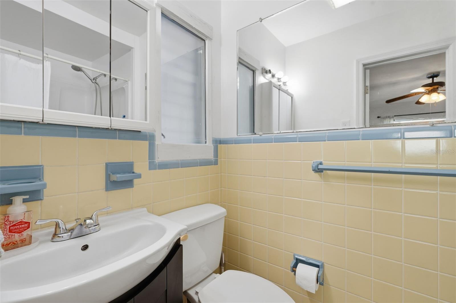 BELLEAIR ESTATES - Residential