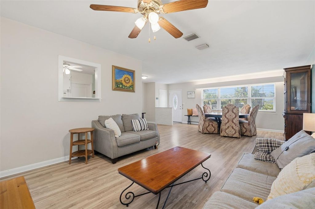 Photo of 610 Palm Avenue, Belleair, FL 33756 (MLS # TB8467970)