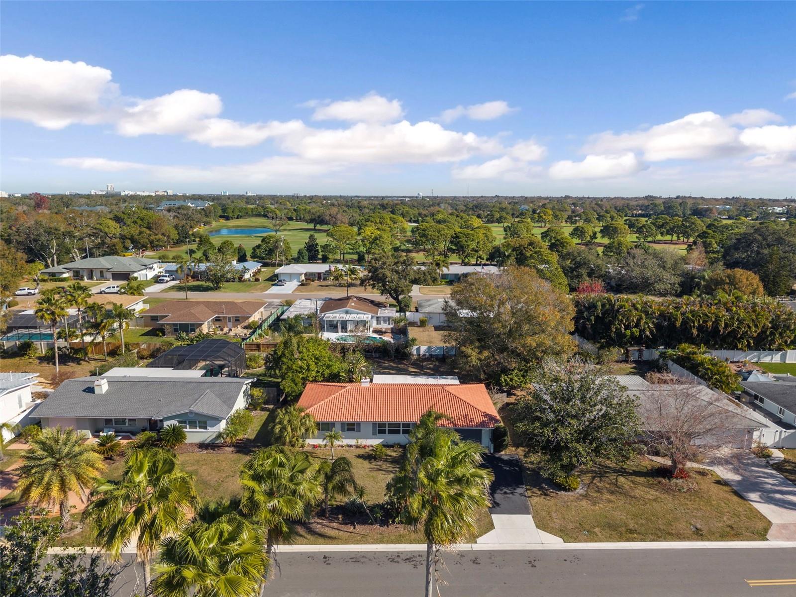 BELLEAIR ESTATES - Residential