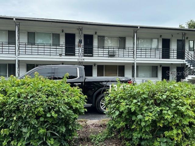 DREW GARDEN APTS - Residential