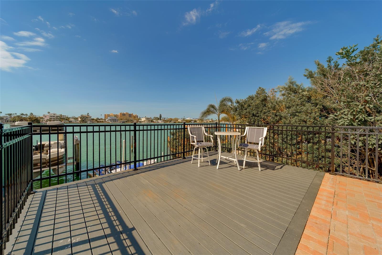 ISLAND ESTATES OF CLEARWATER - Residential