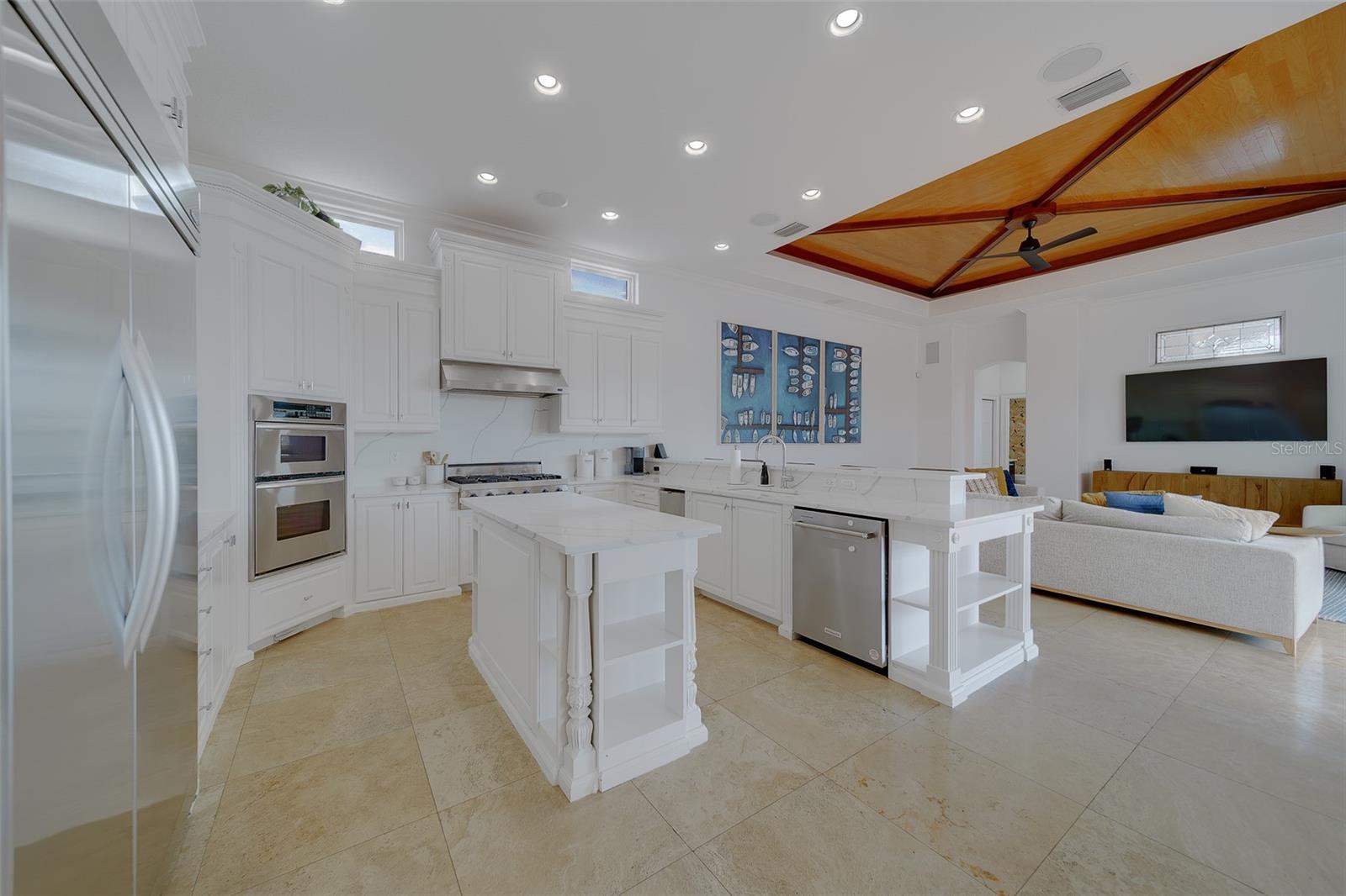 ISLAND ESTATES OF CLEARWATER - Residential