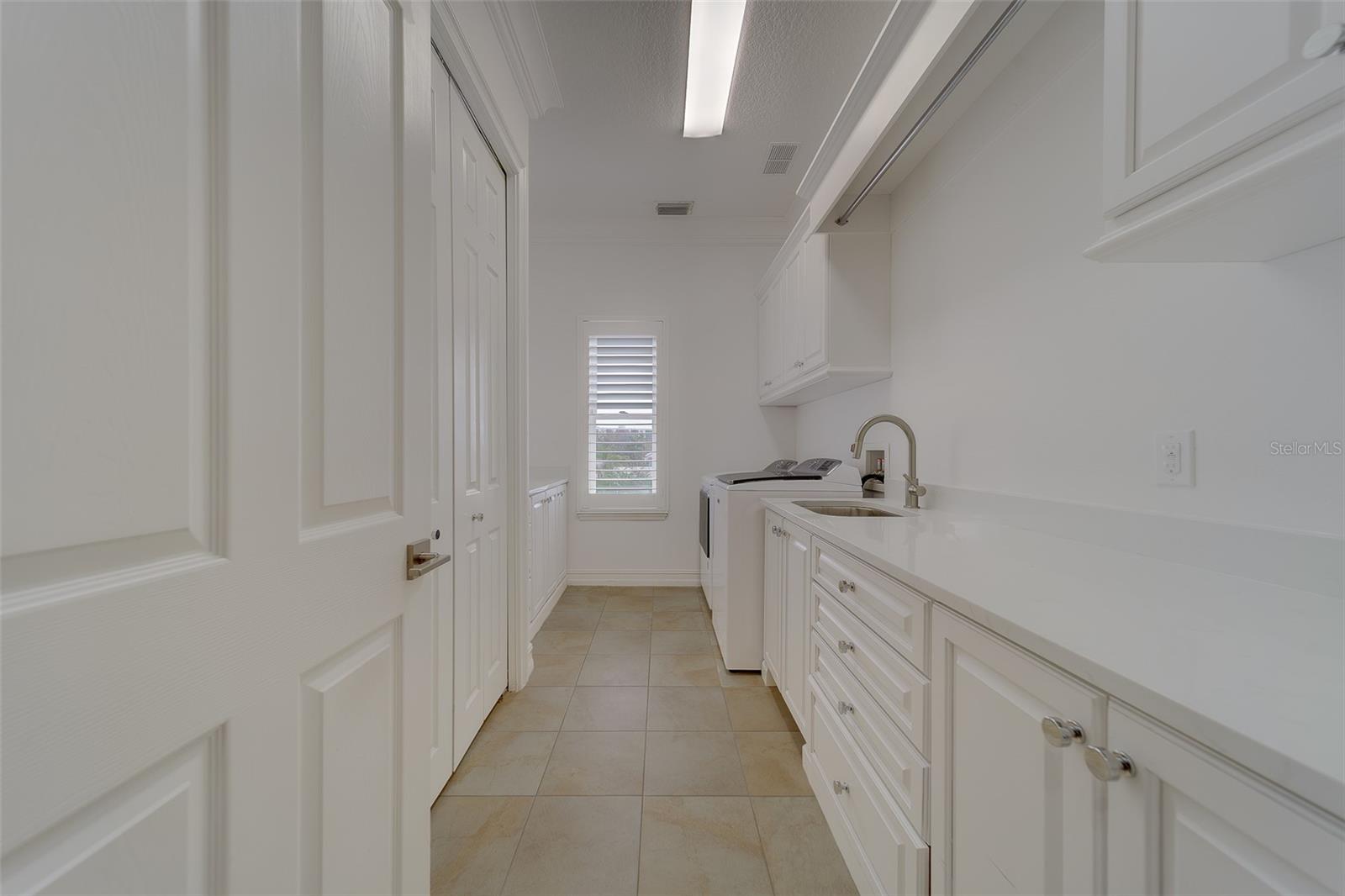 ISLAND ESTATES OF CLEARWATER - Residential