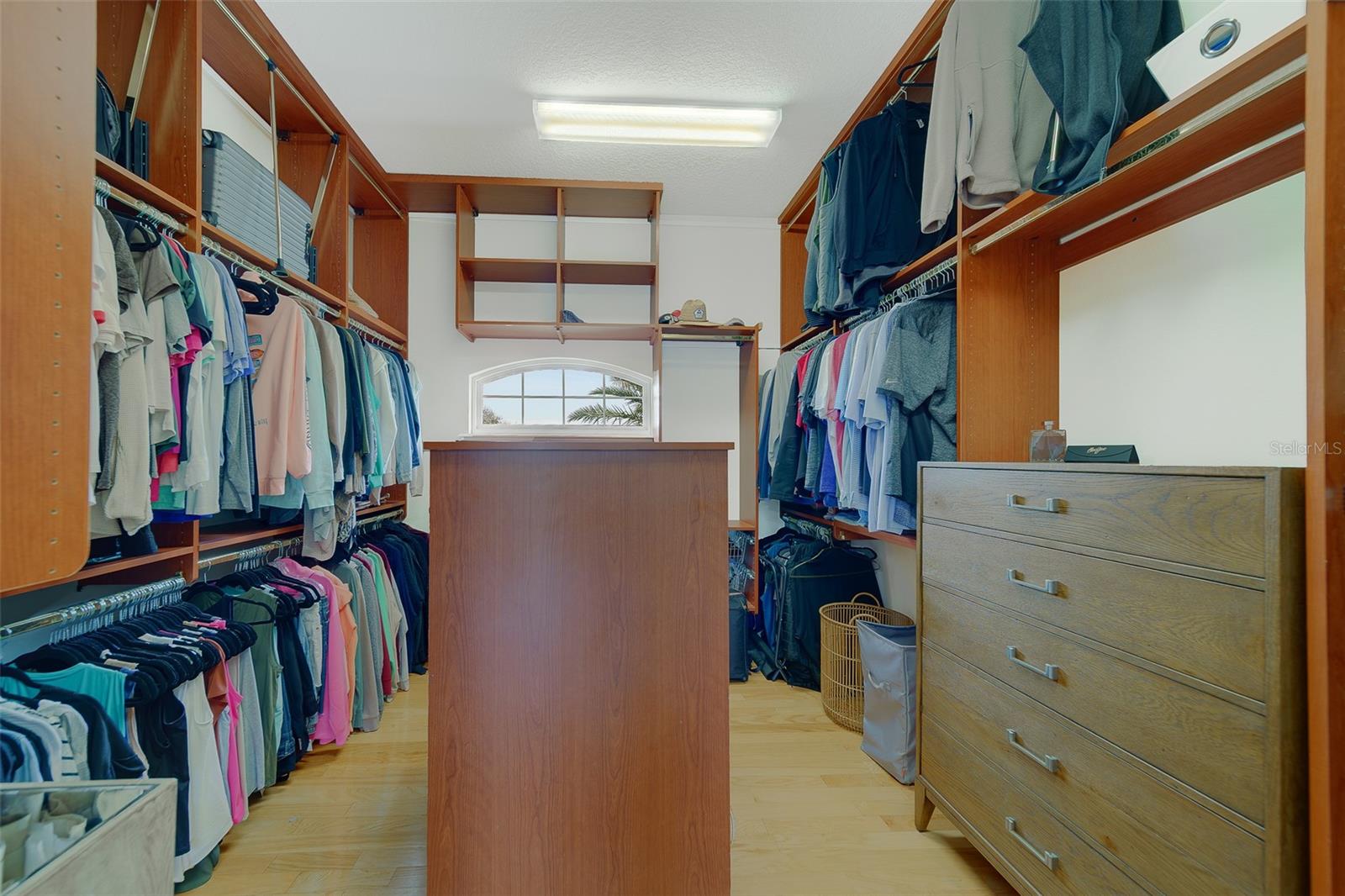 ISLAND ESTATES OF CLEARWATER - Residential