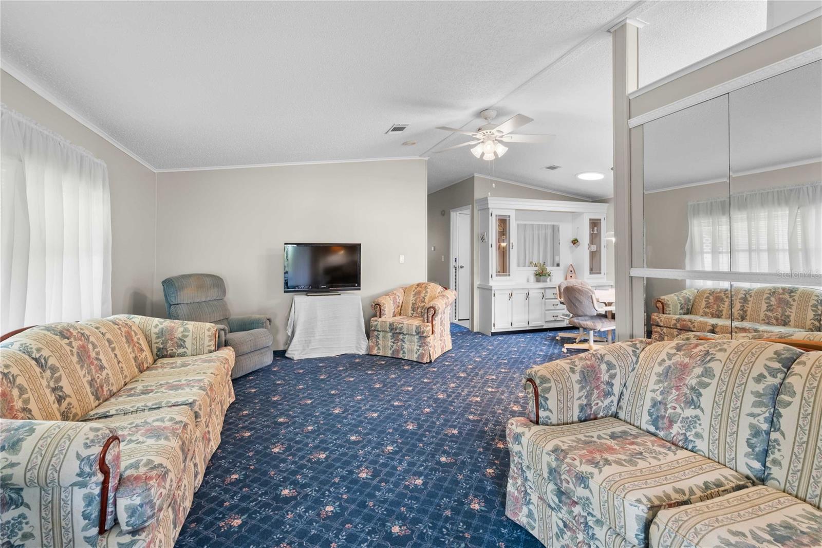 GREEN HILLS ESTATES - Residential