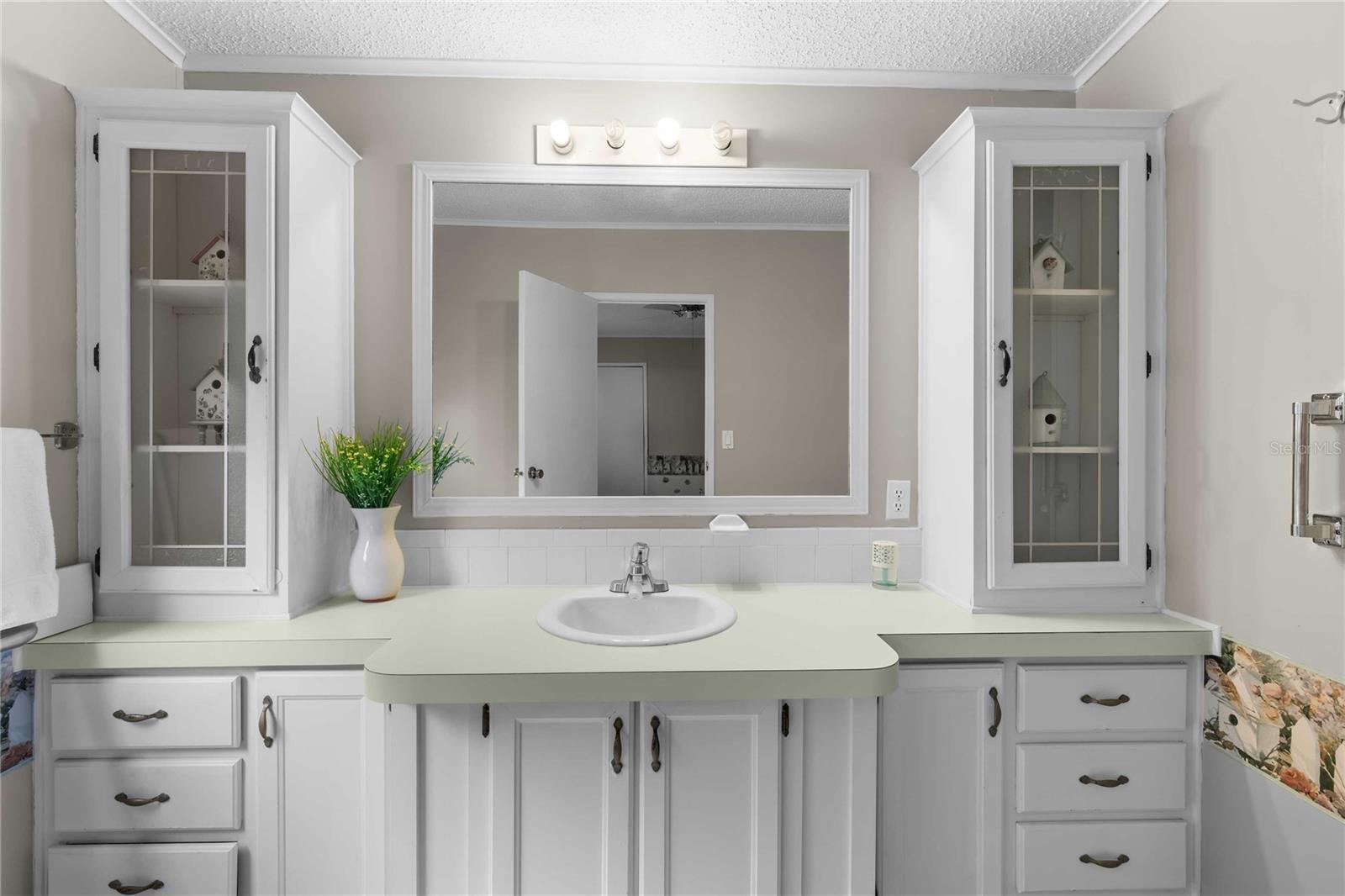 GREEN HILLS ESTATES - Residential