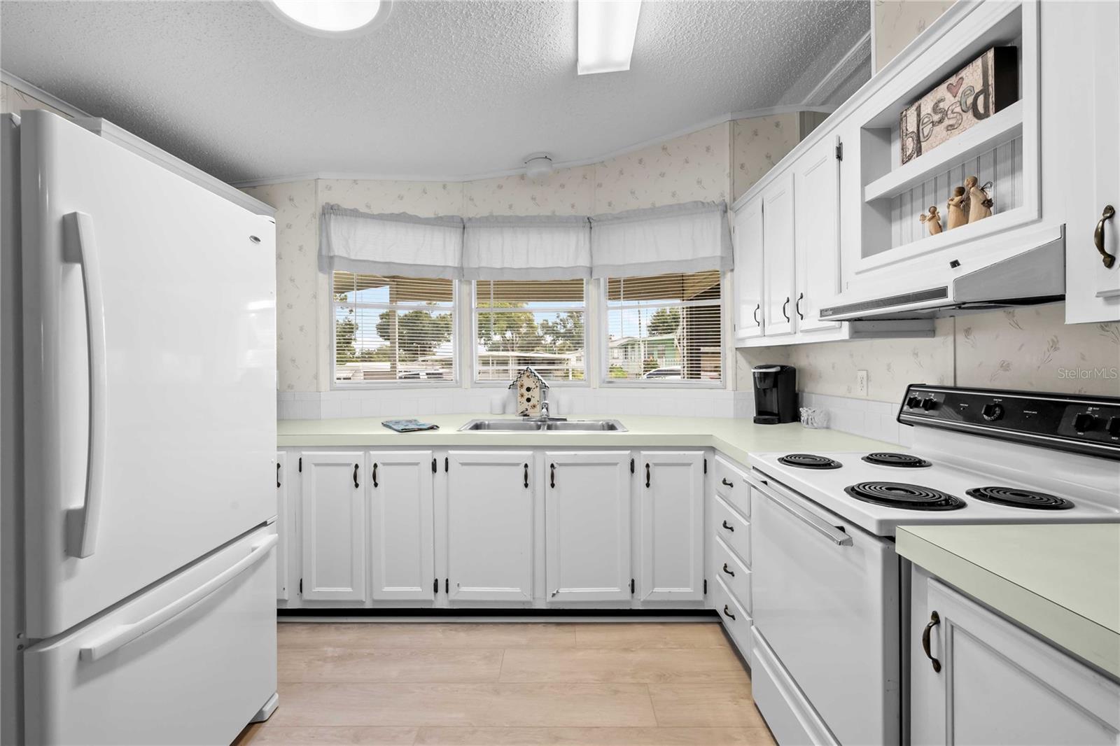 GREEN HILLS ESTATES - Residential
