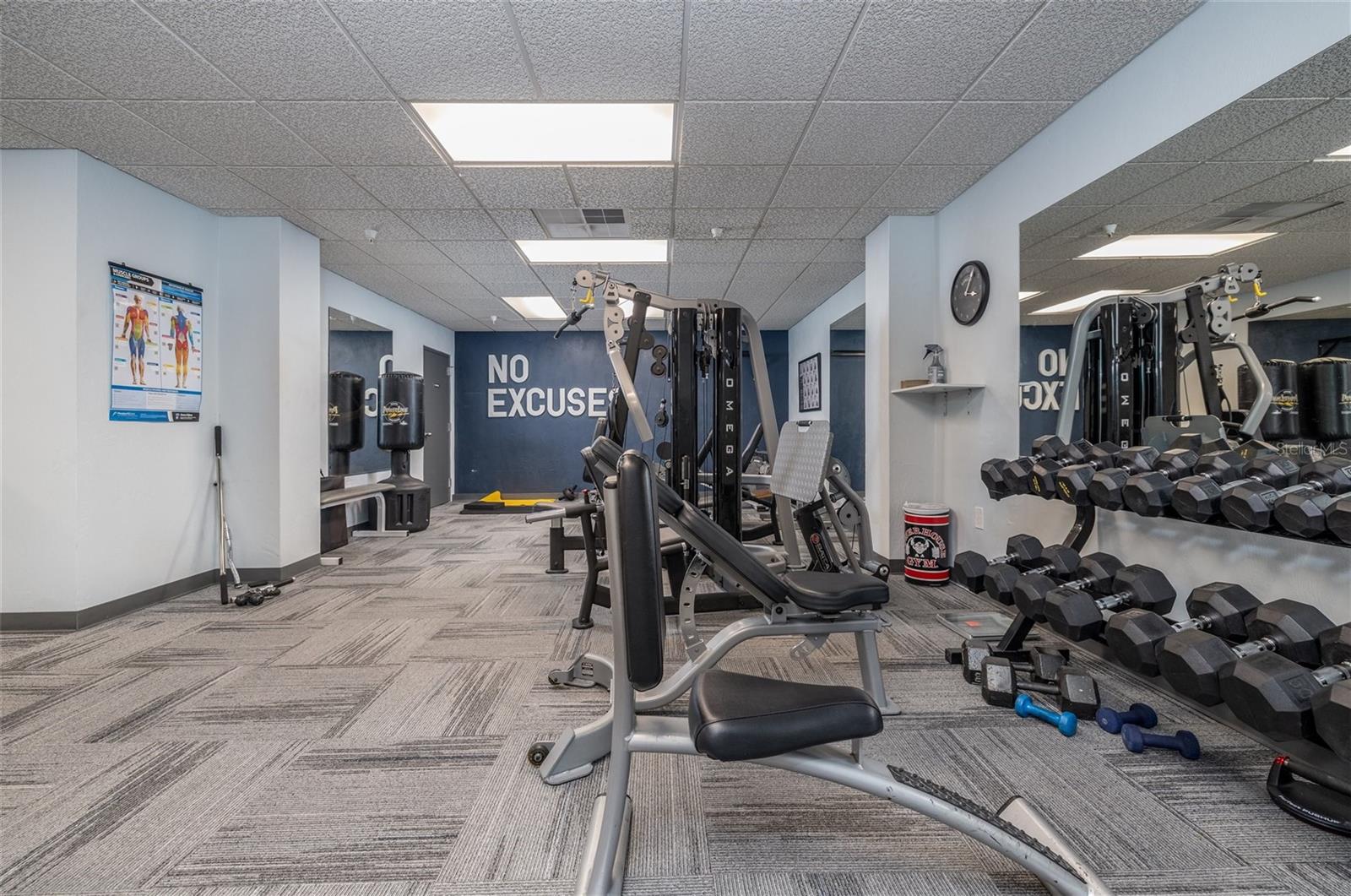 SHERWIN CONDO - Residential