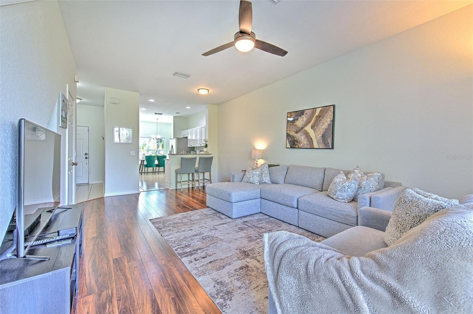 RIVERCREST TWNHMS WEST PHAS - Residential Lease