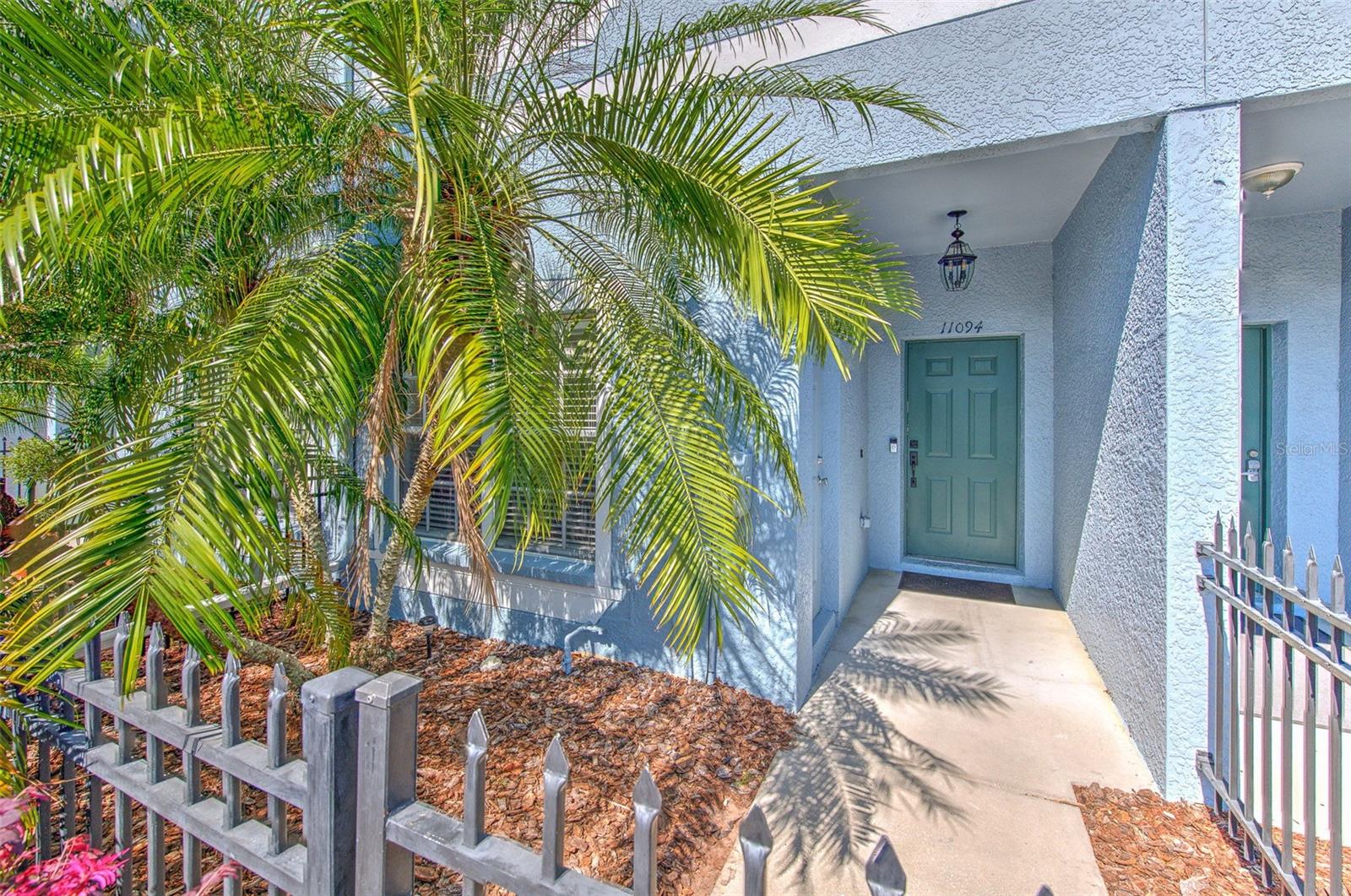 RIVERCREST TWNHMS WEST PHAS - Residential Lease