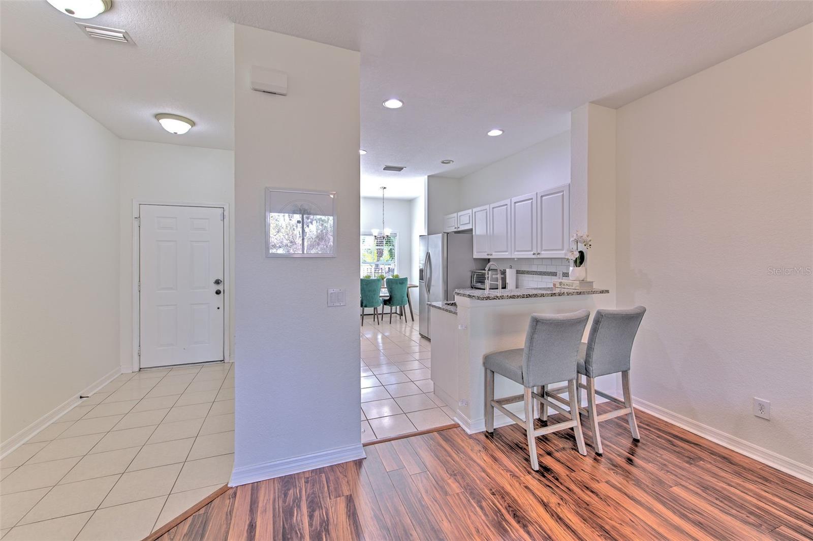 RIVERCREST TWNHMS WEST PHAS - Residential Lease