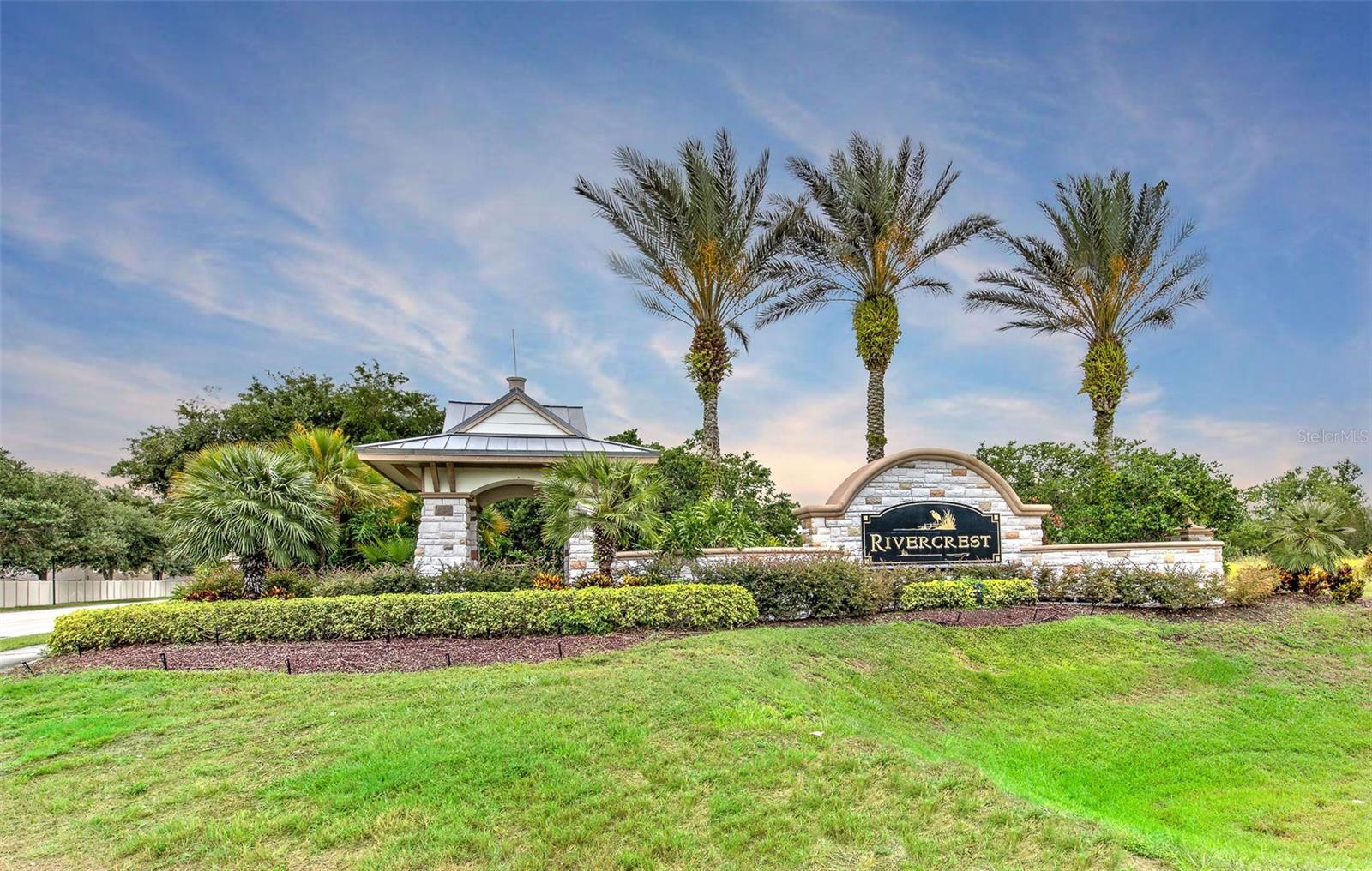 RIVERCREST TWNHMS WEST PHAS - Residential Lease