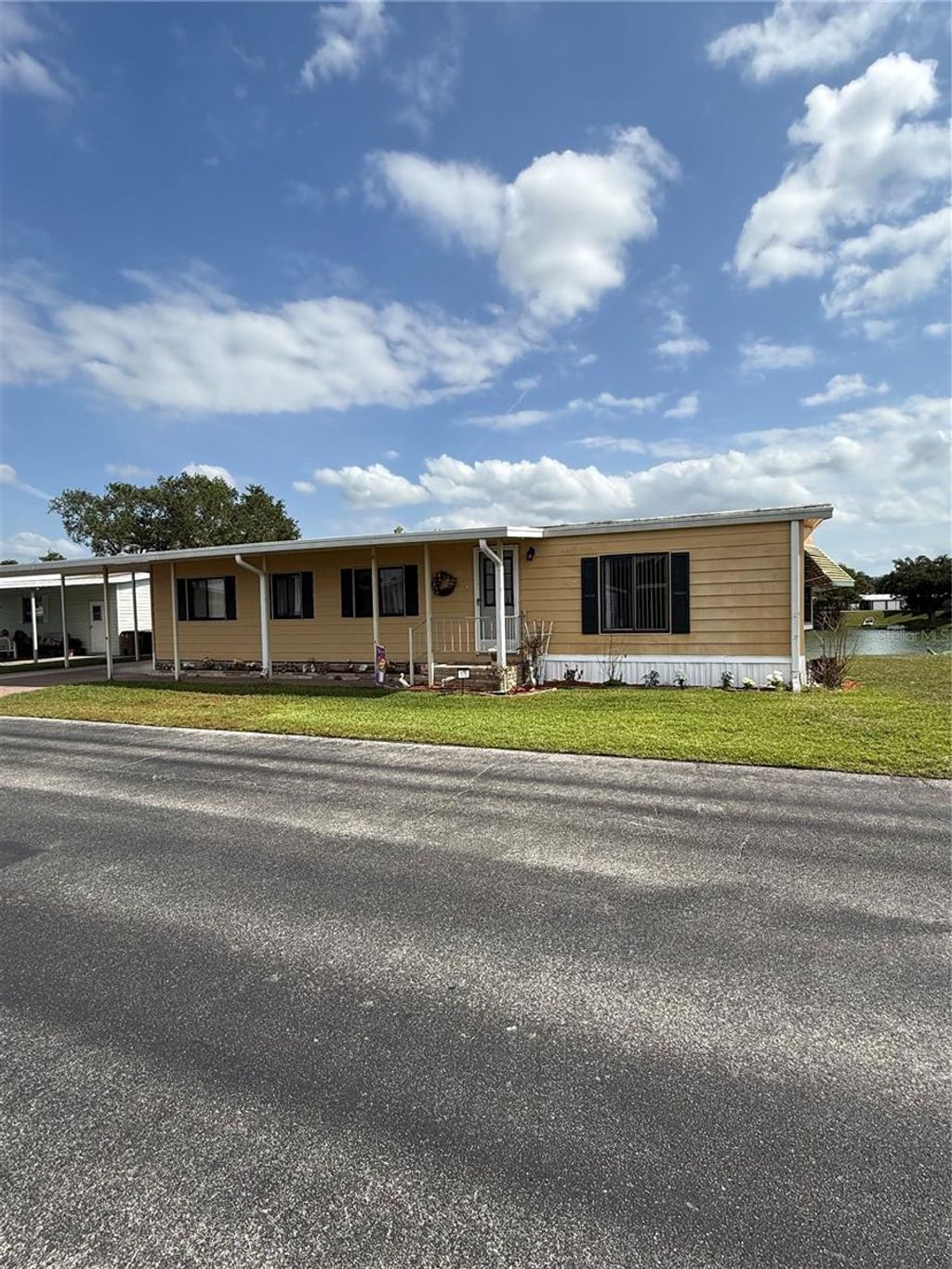 Photo of 2055 S Floral Avenue #175, Bartow, FL 33830 (MLS # L4961302)