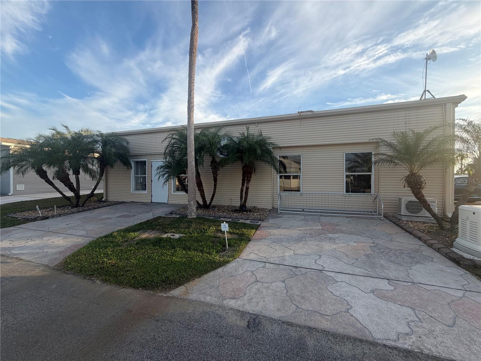 GOLF LAKES RESIDENTS CO-OP - Land