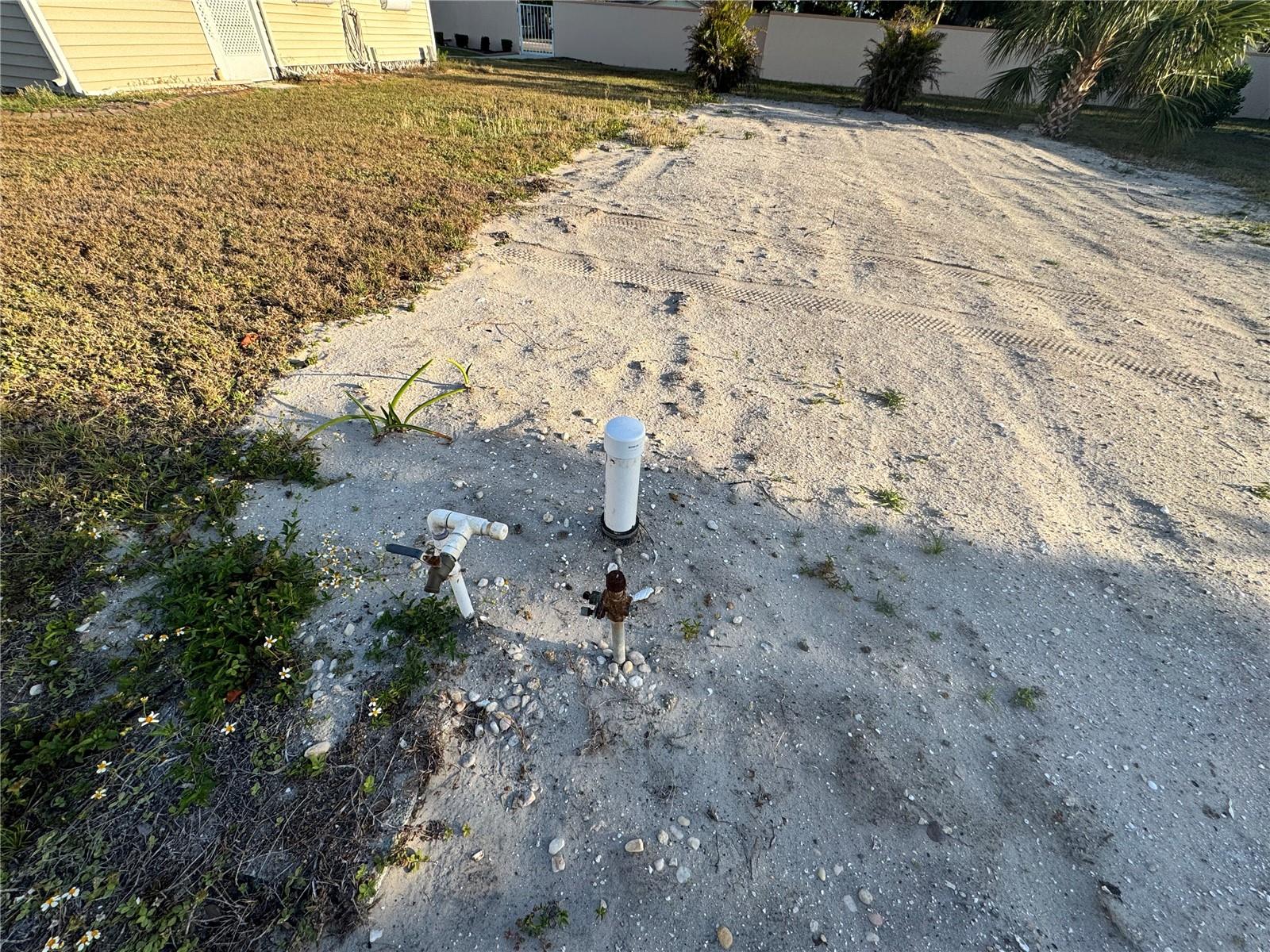 GOLF LAKES RESIDENTS CO-OP - Land