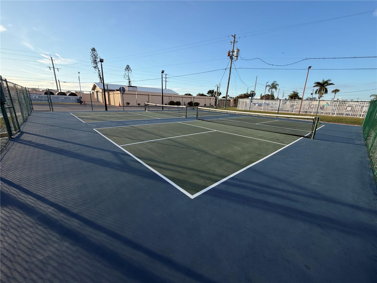 GOLF LAKES RESIDENTS CO-OP - Land