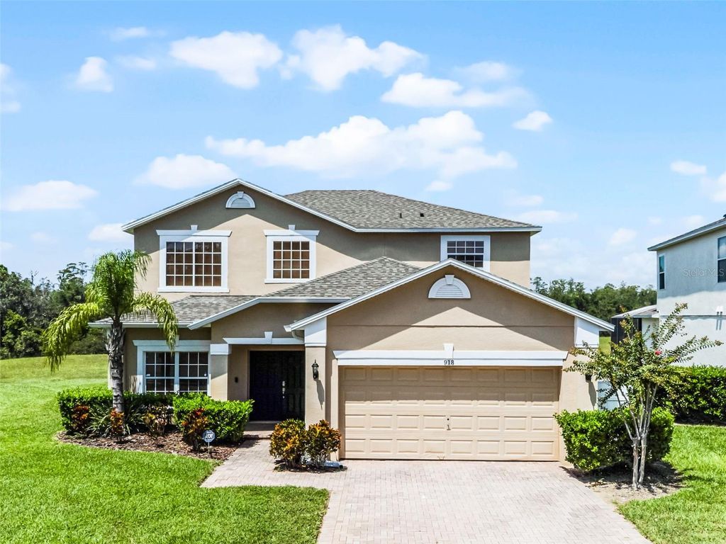 Photo of 918 Highgate Park Boulevard, Davenport, FL 33897 (MLS # S5131672)