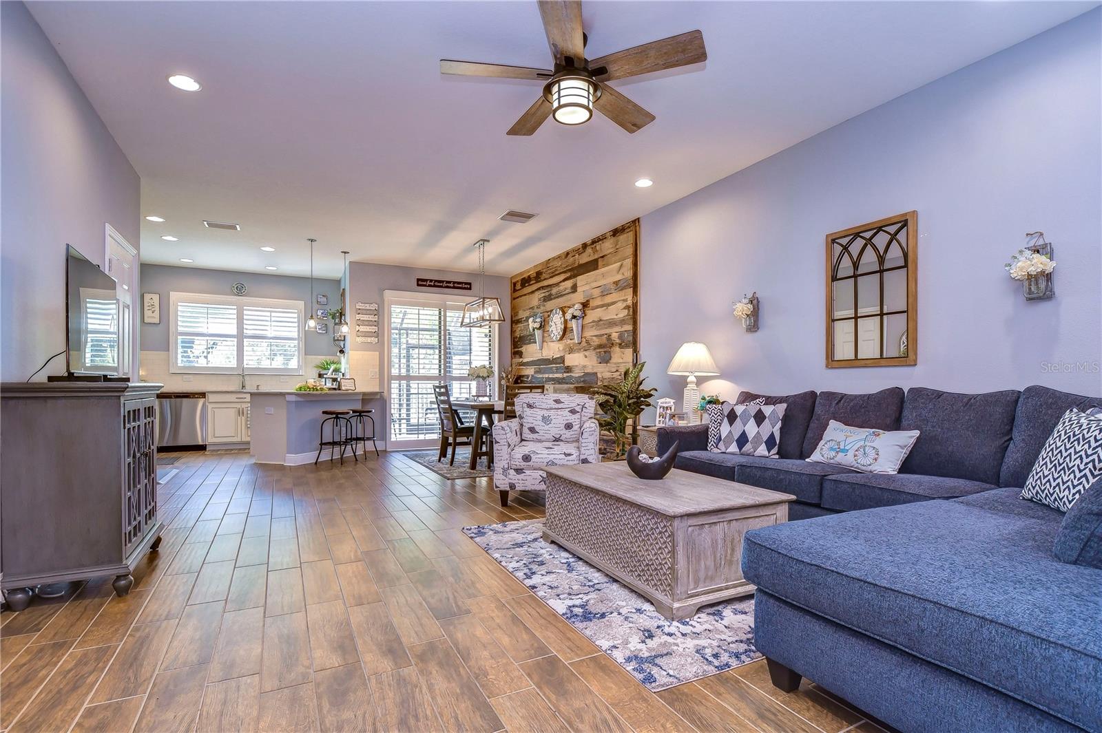 WINDERMERE ESTATES - Residential