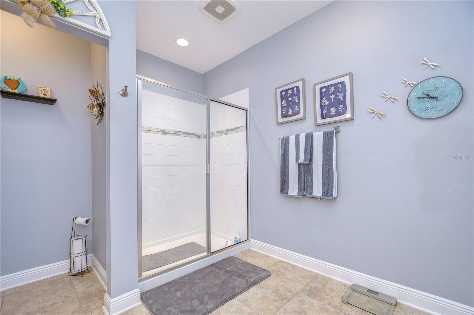 WINDERMERE ESTATES - Residential