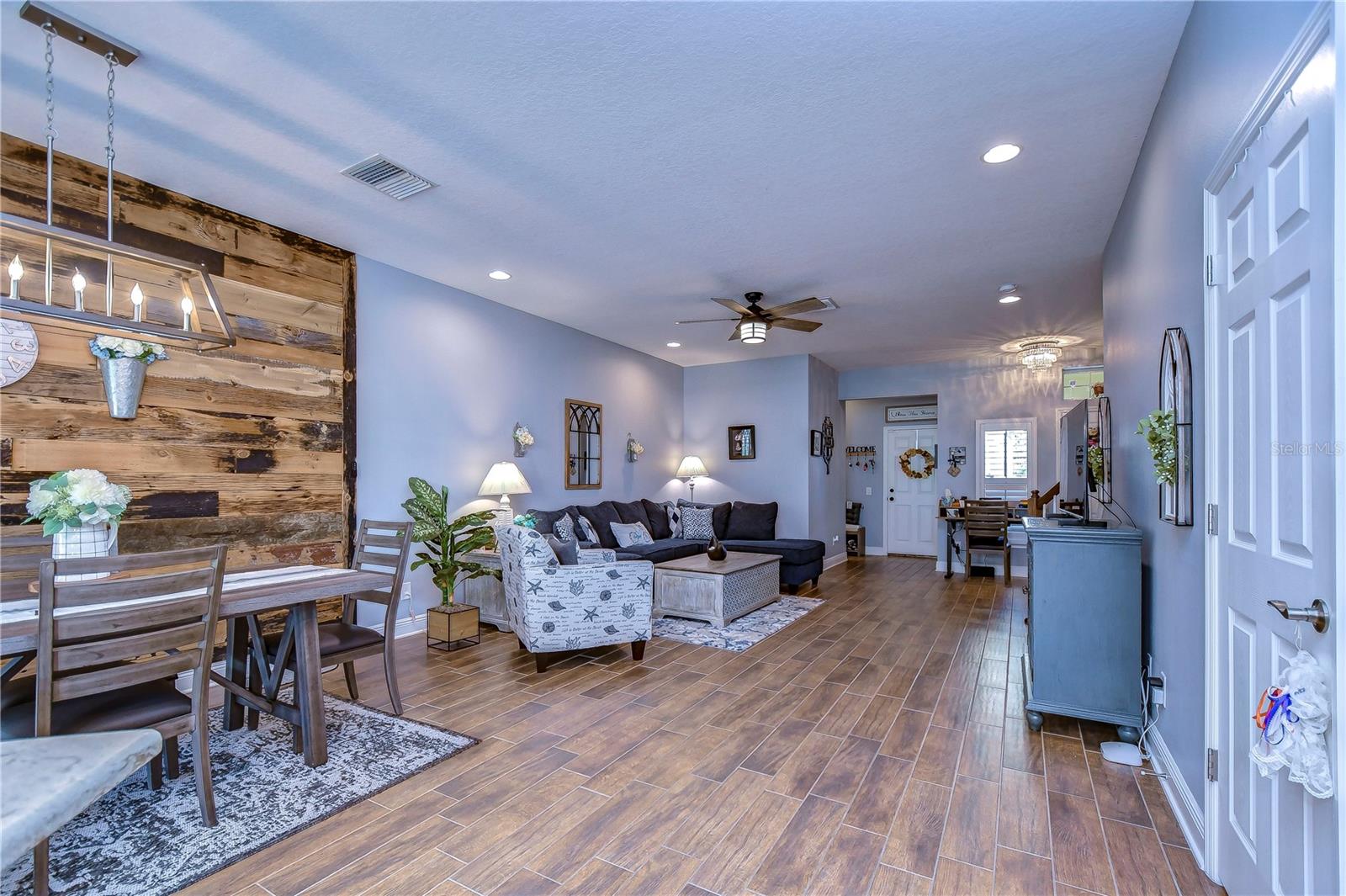 WINDERMERE ESTATES - Residential